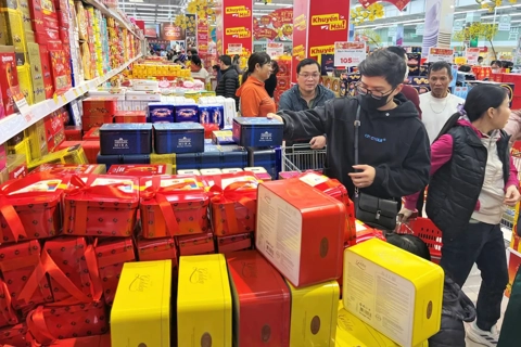 Vietnamese goods dominate Tet market 2026 in Hanoi