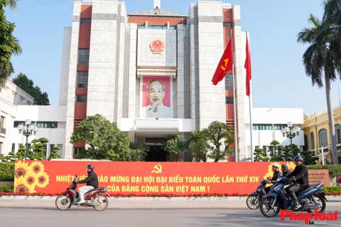 Nice weather predicted for 14th National Party Congress
