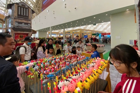 “Essence of Hanoi Autumn” space features the capital's finest products