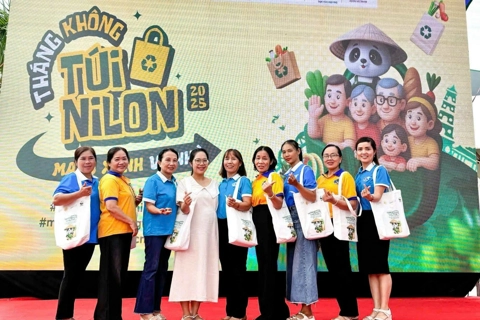 'No Plastic Bag Month' in Hanoi promotes green consumption and sustainable living
