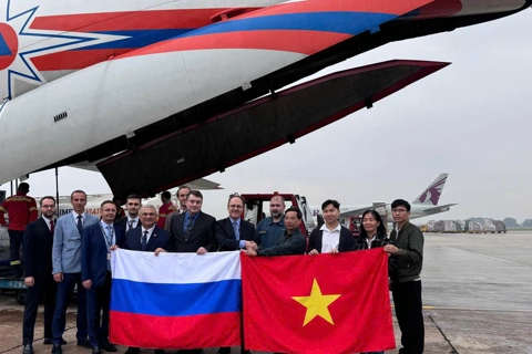 Russian humanitarian aid arrives in Vietnam