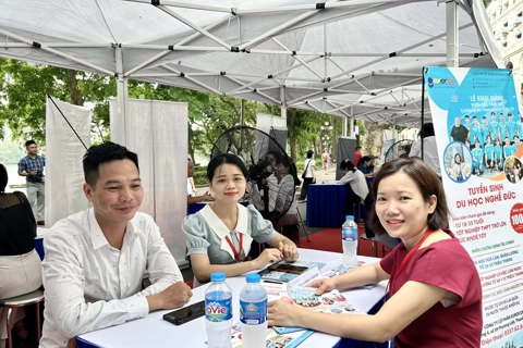 Hanoi creates over 88,000 jobs  in January-April
