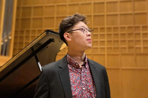 Young Vietnamese conductor brings folk music to global audiences through passion