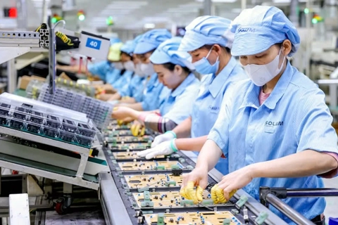 Vietnam pushes digital economy to boost competitiveness amid urgent SME challenges
