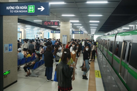 Hanoi Metro profit triples in H1/2025, driven by financial income
