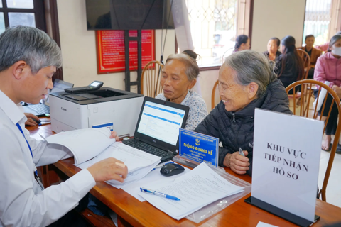 Hanoi puts all land information services online to modernize public administration