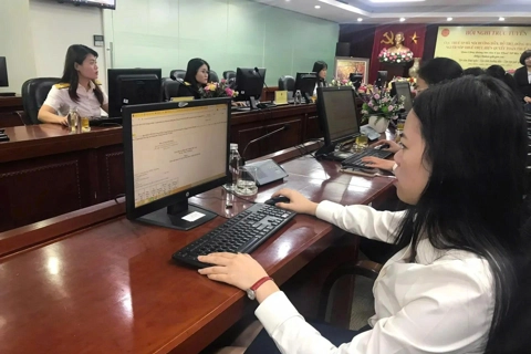 Hanoi household businesses support e-invoice shift
