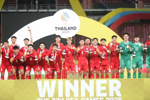 Vietnam U22 stage dramatic comeback to defeat Thailand and claim SEA Games gold