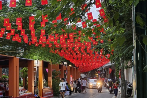 Sac Do Ba Dinh lights up Hanoi’s National Day celebrations