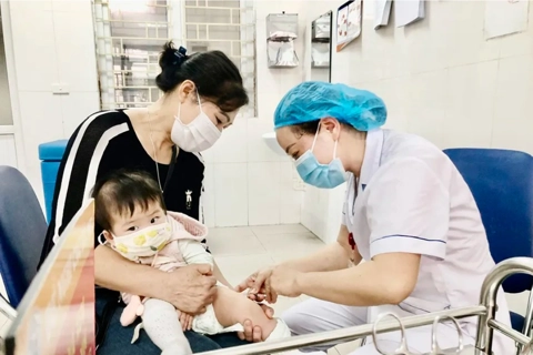 Hanoi launches third measles vaccination campaign in 2025
