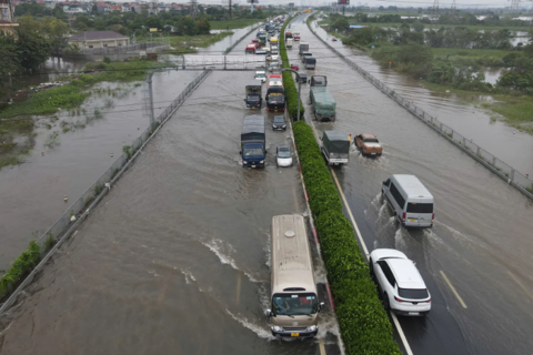 Hanoi secures construction sites against natural disasters