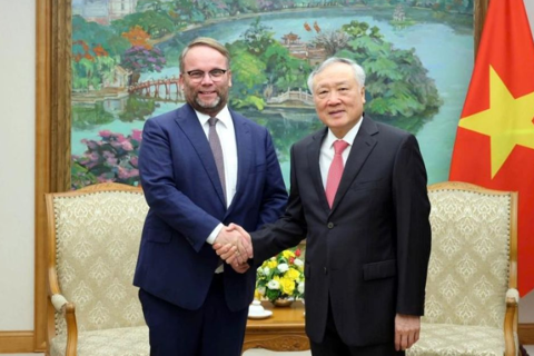 Germany’s Hessen backs Vietnam’s financial center plan