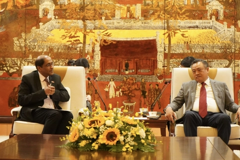 Hanoi, Singapore deepen strategic partnership through decentralized cooperation