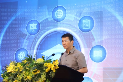 Hoan Kiem launches digital literacy campaign to bridge technology gap