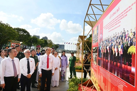 Photo exhibition traces 80 years of Vietnam’s National Assembly
