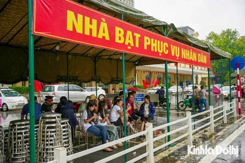 Hanoi forces support citizens ahead of parade rehearsal