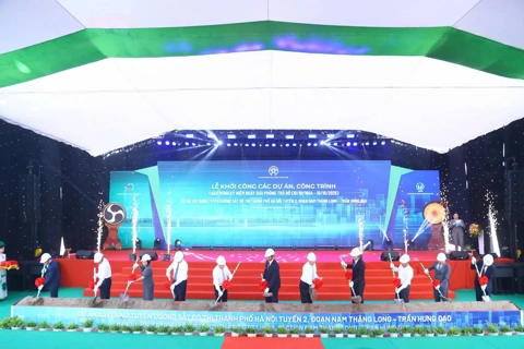 Hanoi launches new metro project, targets better public transport and connectivity
