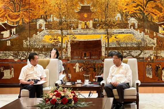 Hanoi to partner with Chongqing to develop metro lines
