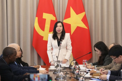 Vietnam ensures international media coverage of 14th National Party Congress