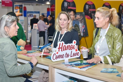 Hanoi showcases tourism potential in France