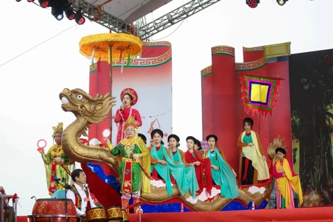Hanoi’s 350-year-old folk singing festival still strikes a chord