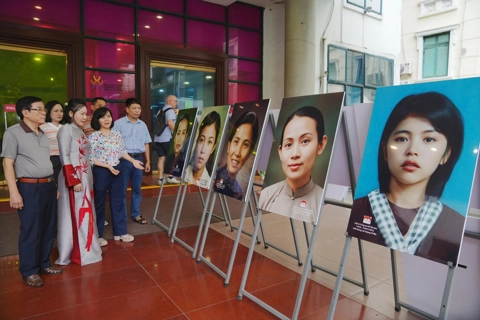 Exhibition honors the timeless spirit of Vietnamese women
