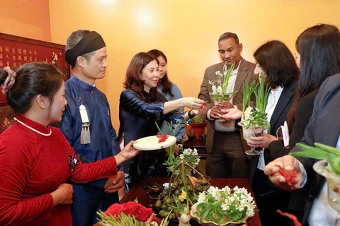 Hanoi opens “Happy Tet 2026” at Thang Long Imperial Citadel
