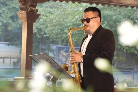 Hanoi breathes new life into heritage space with weekend art program
