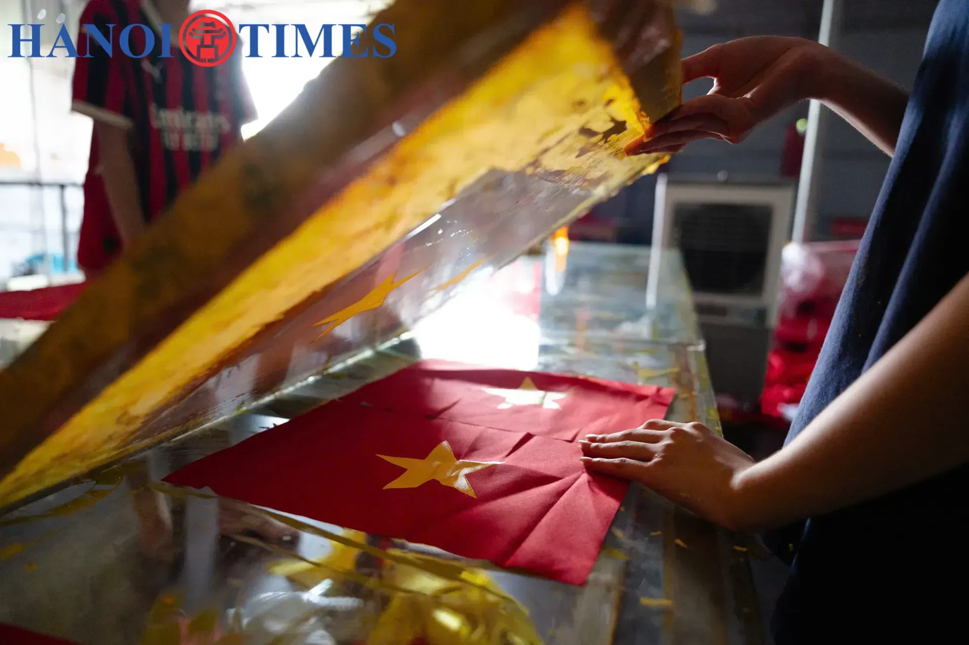 Hanoi village cultivates national pride for generations- Ảnh 9.