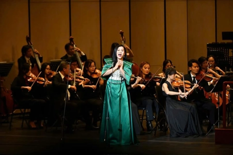 Cham Show: Where European spirit meets Vietnamese culture

