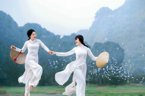 Photo book collection captures Vietnam’s journey through renewal, identity and happiness
