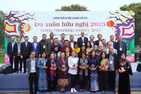 Hanoi’s 2025 Friendship Spring Festival forges cultural exchange