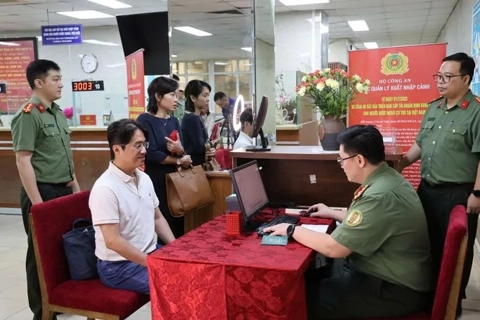 Vietnam to issue level-two IDs for expats in 50 days
