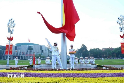 Ba Dinh flag raising honors 80 years of August Revolution
