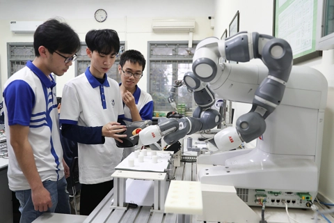 Vietnam rolls out incentives to encourage public-private innovation
