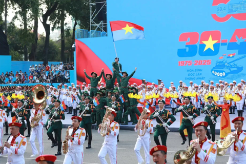 Respect differences and look to the future: Party Chief

