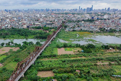 Transformation in Hanoi’s Red River neighborhoods expected under two-tier administration