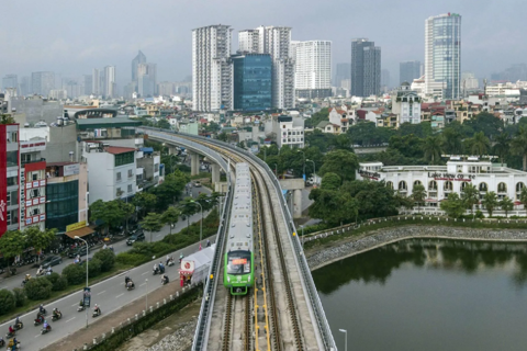 Hanoi set to roll out resolution supporting citizens’ green transition