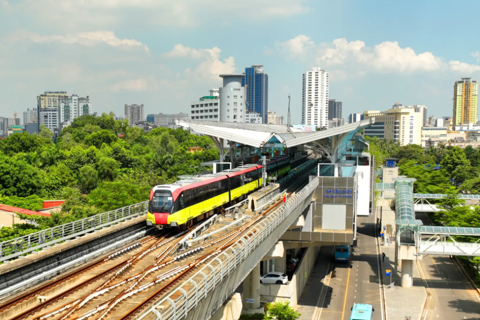 Hanoi eyes transport infrastructure development as strategic priority