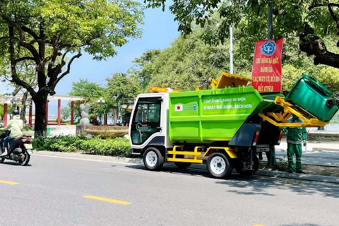 Hanoi urged to adopt proactive waste reduction
