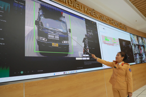Hanoi launches AI-powered traffic control center for traffic violations