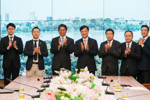 Hanoi speeds up priority projects with Japan
