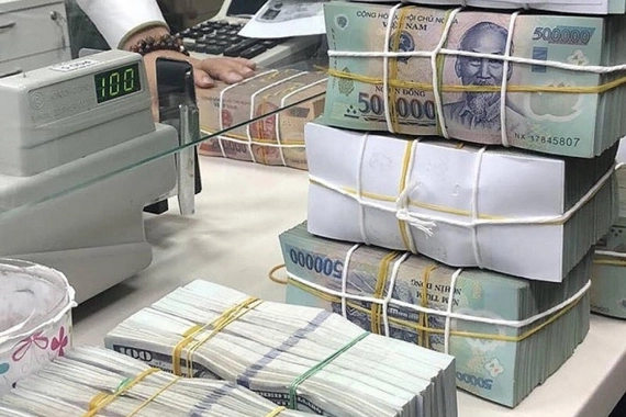 Vietnam budget revenue hits record US$100 billion in 2025
