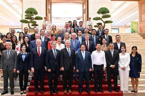 Vietnam pledges deeper reforms: Prime Minister
