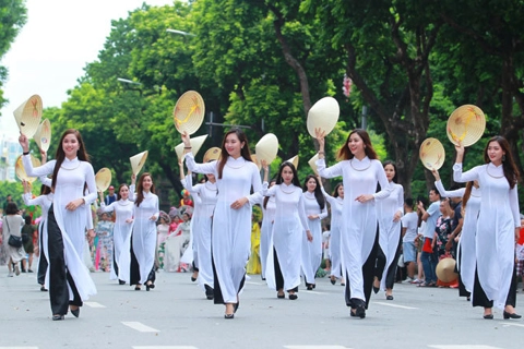 Placing “Civilization – Identity – Creativity” at the heart of Hanoi’s development
