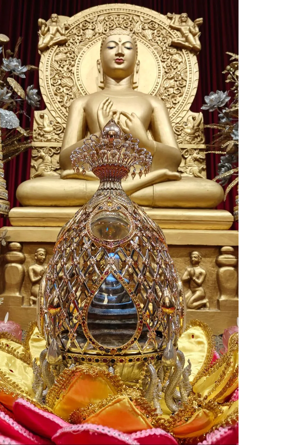 The sarira of Buddha