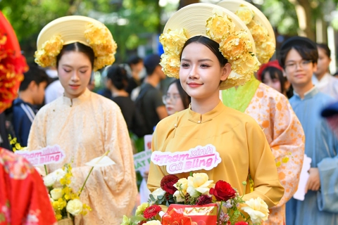 Hanoi taps Ao Dai heritage in new push for cultural tourism