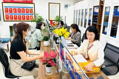 Hanoi pilots two-tier government with new procedure catalogs