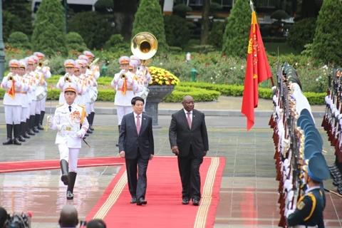 South Africa president first visits Vietnam in two decades