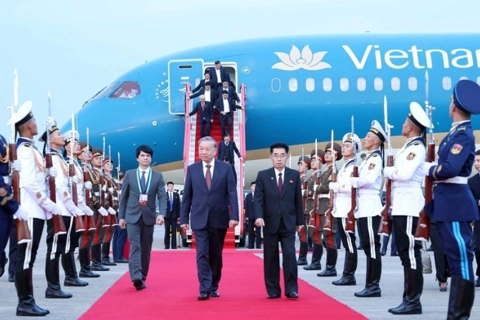 Vietnam’s Party chief makes 1st state visit to DPRK in 18 years
